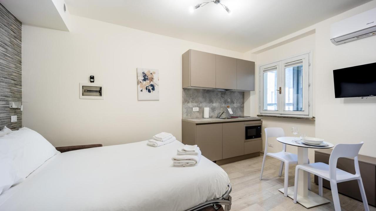 Italianway Apartment *