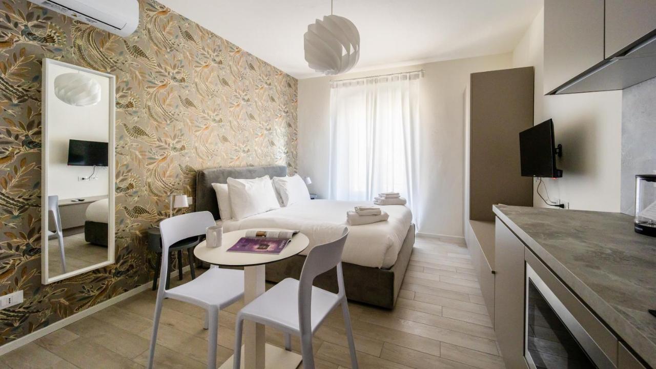 Italianway Apartment *